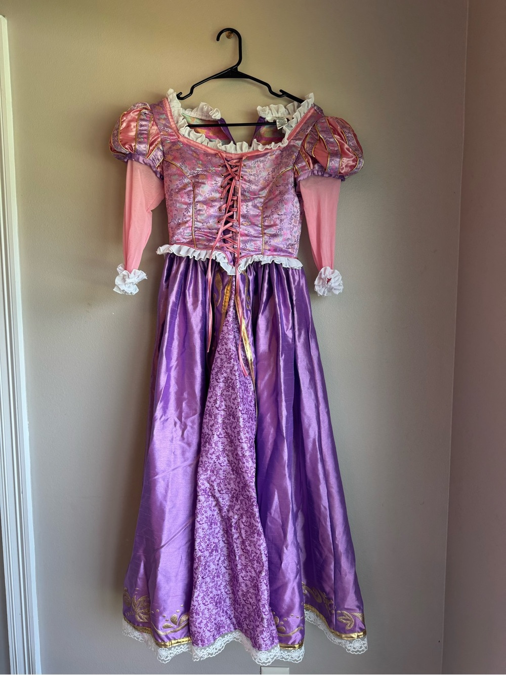Women’s Disney Rapunzel princess dress costume